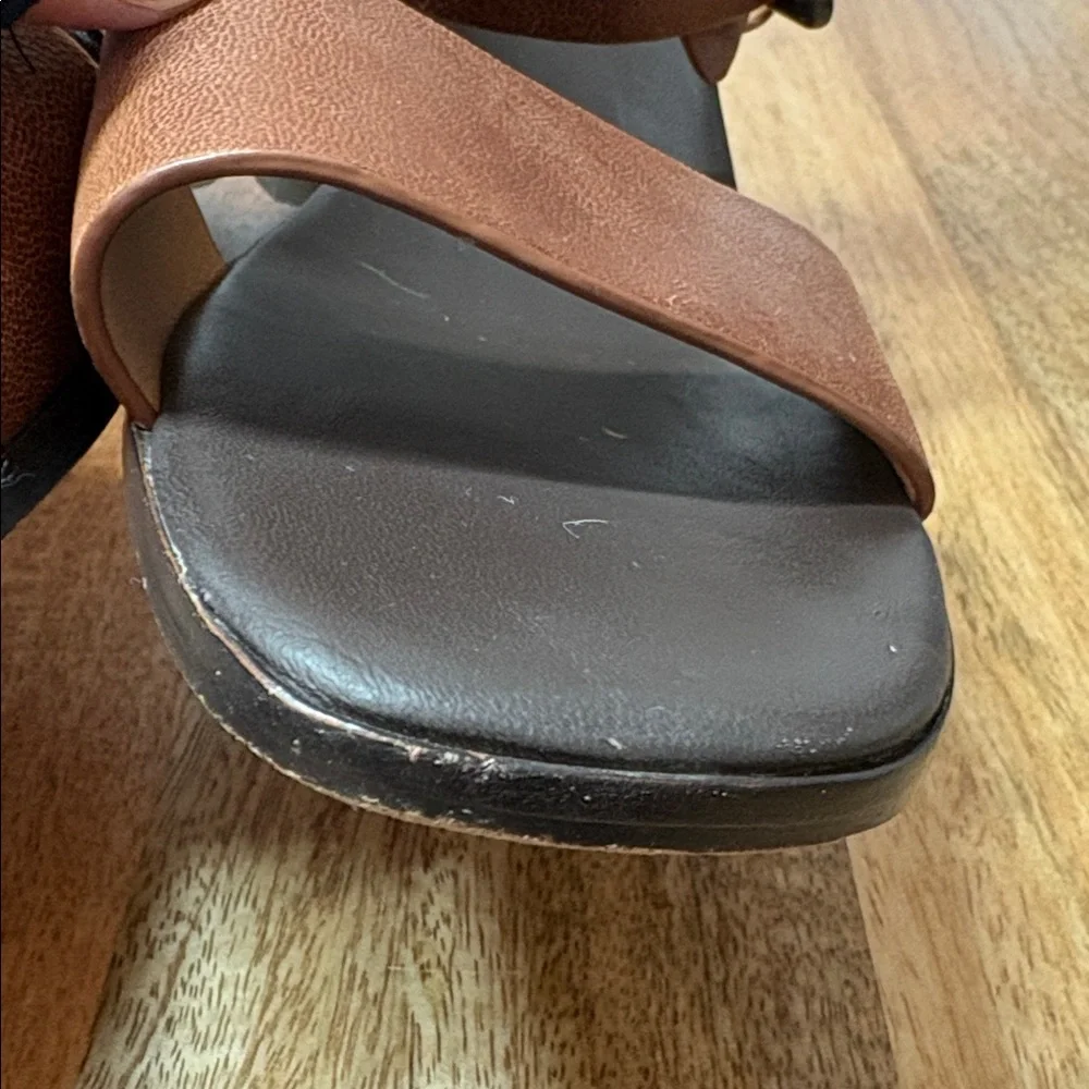 Clarks Brown Leather Block-Heeled Sandals Size 9.5